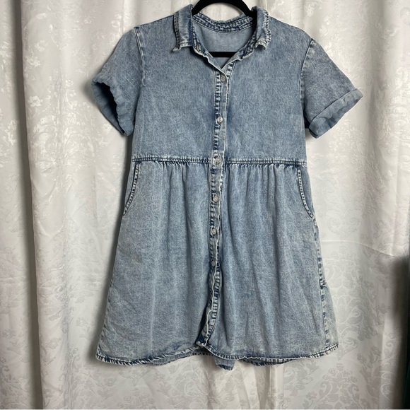 Dresses & Skirts - Acid washed Denim Blue Dress